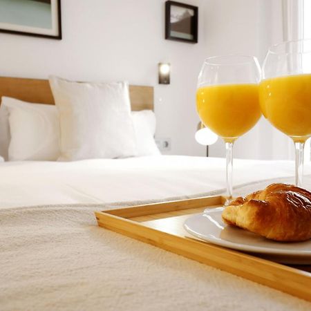 Royal Madrid Apartment ภายนอก รูปภาพ
